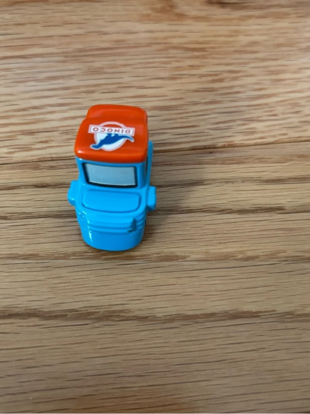 Disney Pixar Cars LUKE  Dinoco Pitty